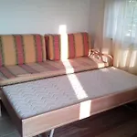 Deluxe E Apartament *