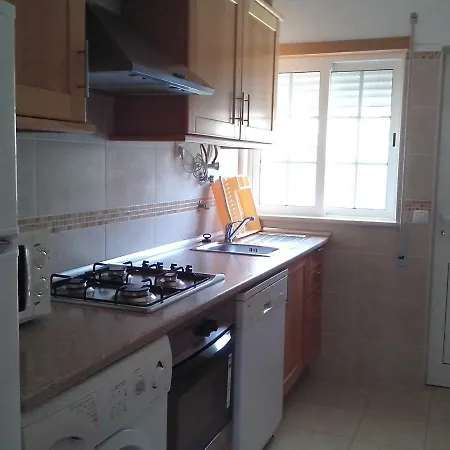 Deluxe E Apartment
